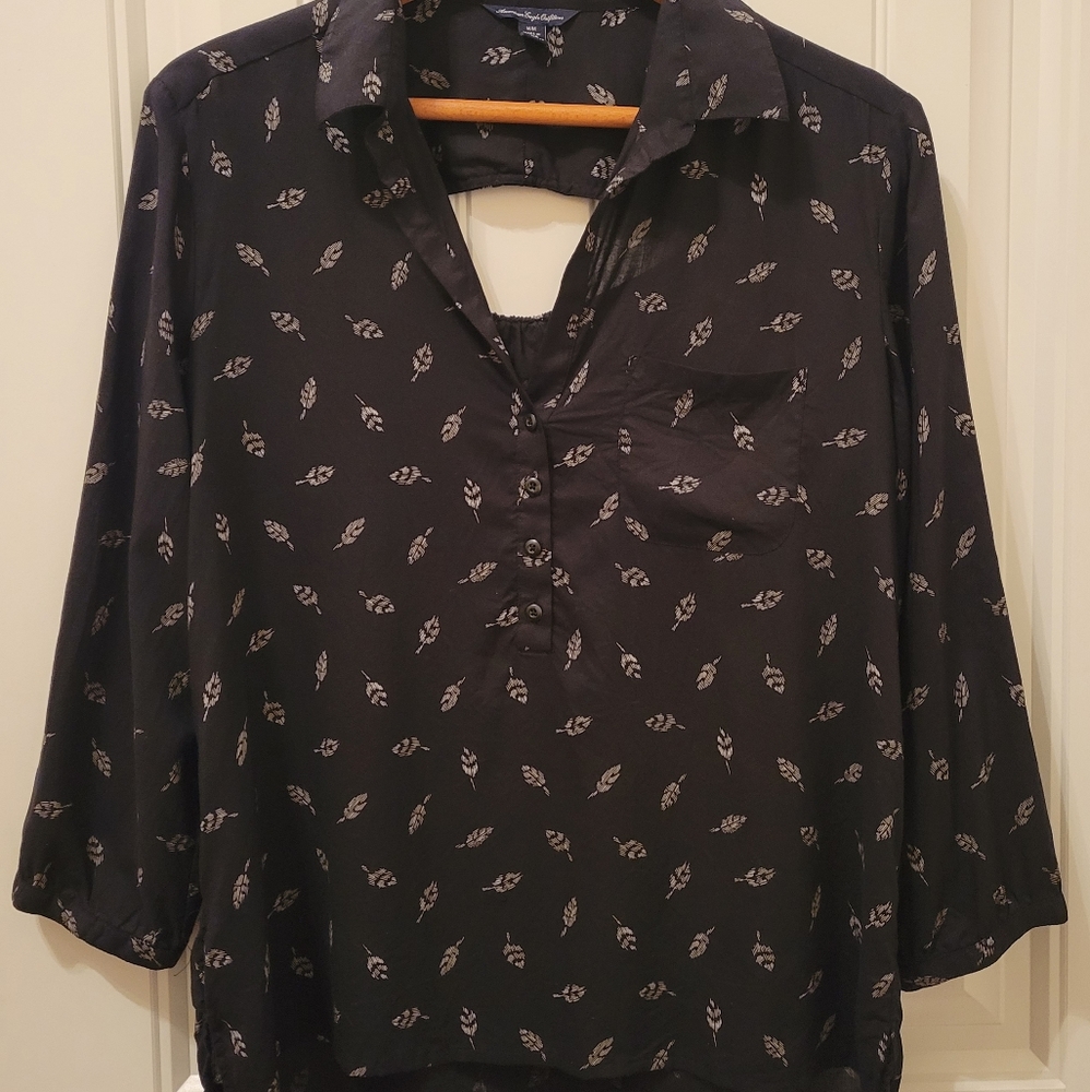 American Eagle Outfitters Peekaboo Top
